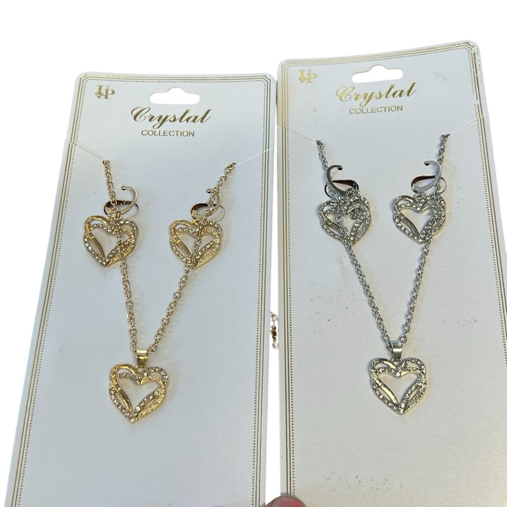 Crystal Collection NWT - Women's Heart Necklace & Earrings Set Gold/Silver tone